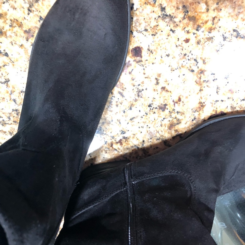 VOLATILE GIRLS SHORT SUEDE BOOTIES